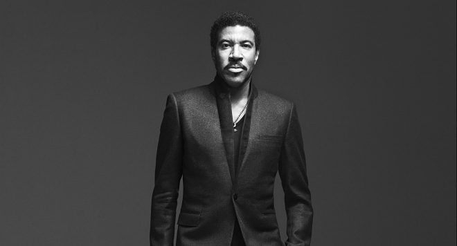 Book Lionel Richie